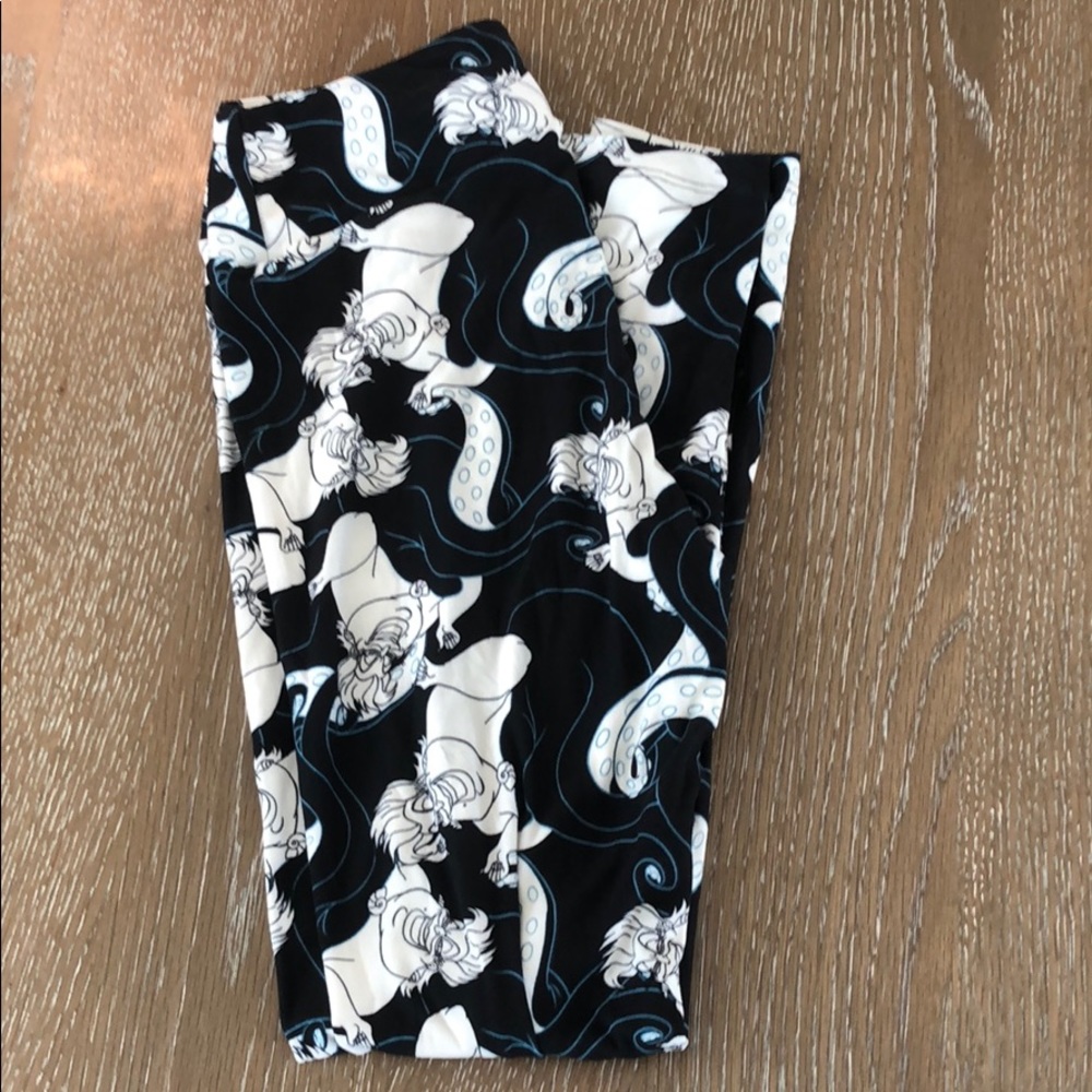 Ursula lula roe leggings one size